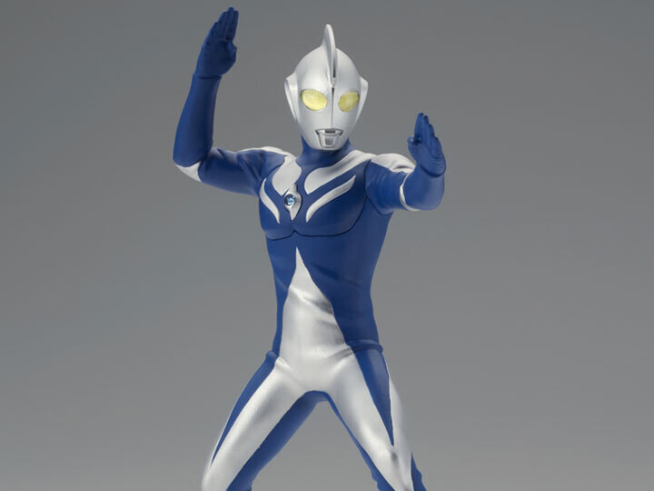 Ultraman Cosmos Hero&#39;s Brave Statue Figure Ultraman Cosmos Luna Mode