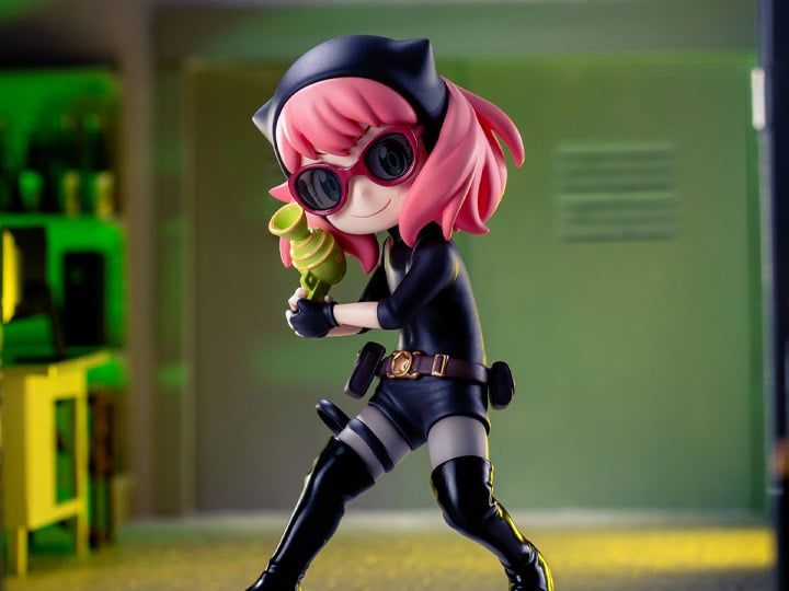 Spy x Family Luminasta Anya Forger (Playing Undercover Ver.) Figure