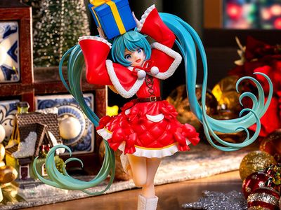 Vocaloid Luminasta Hatsune Miku (Christmas 2024 Ver.) Figure