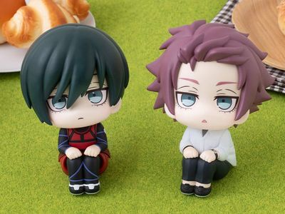 Blue Lock Look Up Series Rin Itoshi &amp; Sae Itoshi Set with Gift