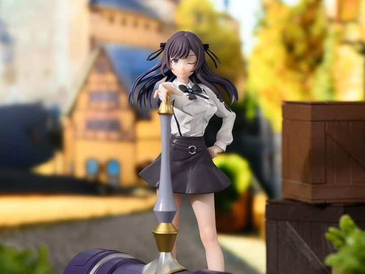 I May Be a Guild Receptionist, But I&#39;ll Solo Any Boss to Clock Out on Time Luminasta Alina Clover Figure