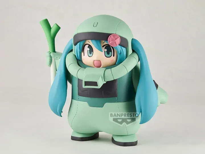 Mobile Suit Gundam 45th Anniversary Hatsune Miku Zaku Costume Ver. Figure