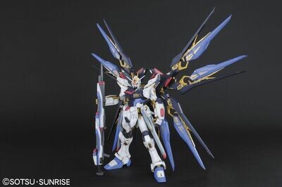 Mobile Suit Gundam SEED Destiny PG Strike Freedom Gundam 1/60 Scale Model Kit