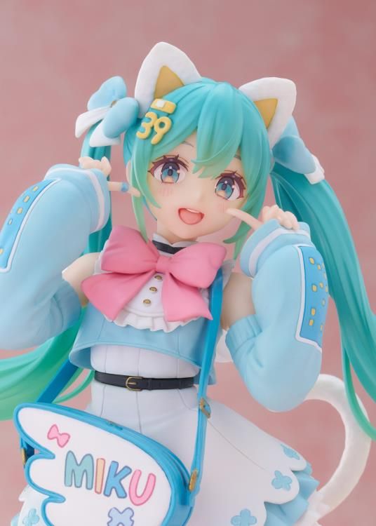 Vocaloid Fashion Hatsune Miku (Fancy Ver.) Figure