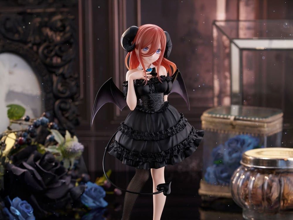 The Quintessential Quintuplets BiCute Dark Miku Nakano Figure