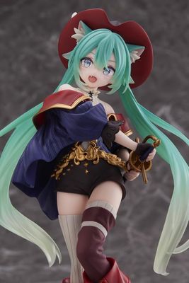 Vocaloid Hatsune Miku (Puss in Boots Ver.) Wonderland Figure