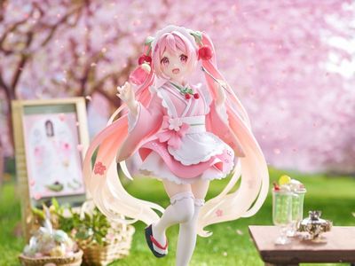 Vocaloid Newley Written Sakura Miku (Japanese Cafe Ver.) Figure