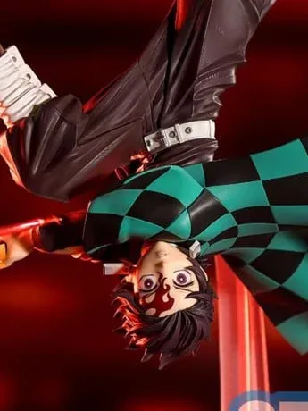 Demon Slayer: Kimetsu no Yaiba Luminasta Tanjiro Kamado (Hinokami Kagura Setting Sun Transformation) Figure