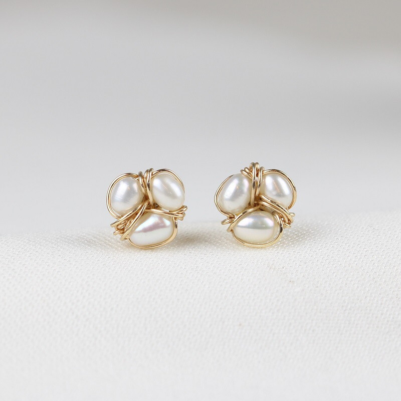 Ørestikkere i 8 karat massiv guld