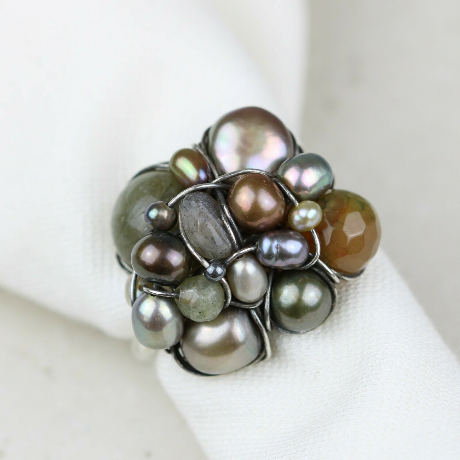 Kulturperler, labradorit, ild agat, hæmatit og sterling sølv