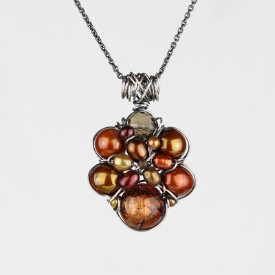 Kulturperler, Murano-glas, Røgkvarts og lille granat