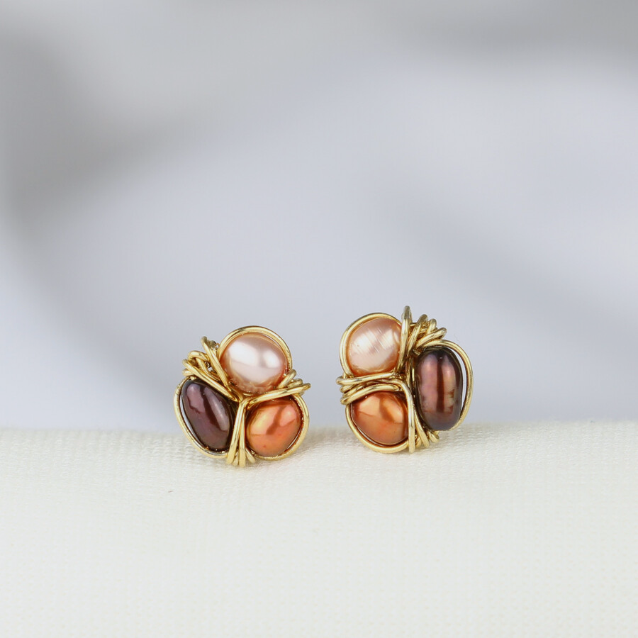 Forgyldt sølv og brune perler