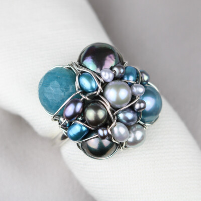 Kulturperler, blå kvarts og sterlingsølv.