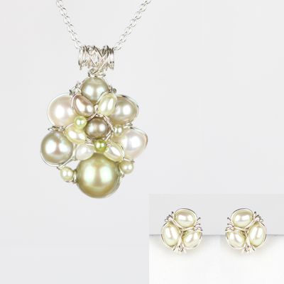 Halskæde og ørestik, lyse grønne farver