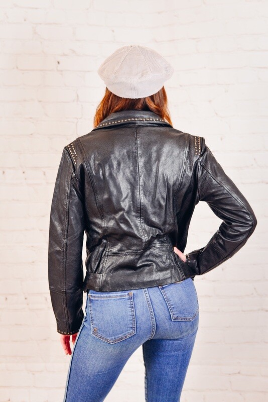 GILANI BLACK JACKET W/STUDS