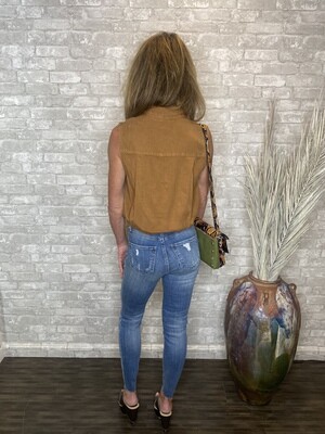KUT FRONT TWIST SLEEVELESS TOP