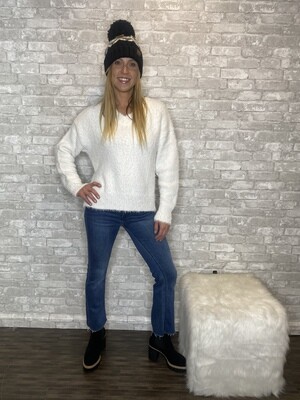 LOVE TOKEN FUZZY BELL SLEEVE V NK
