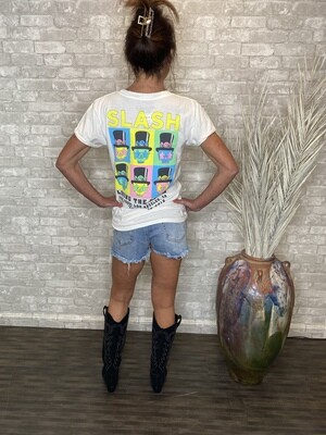 INSANE GENE MID RISE JEAN SHORT
