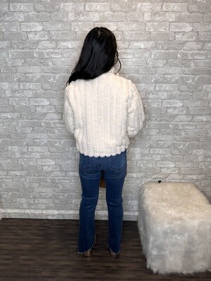 LELIS FAUX  FUR CROP JACKET