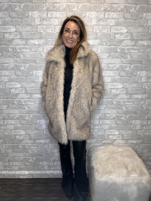 LT TAUPE FAUX FUR SHAG COAT