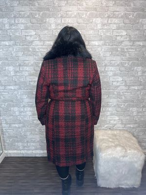LA COALITION RED PLAID W/REOVABLE FUR