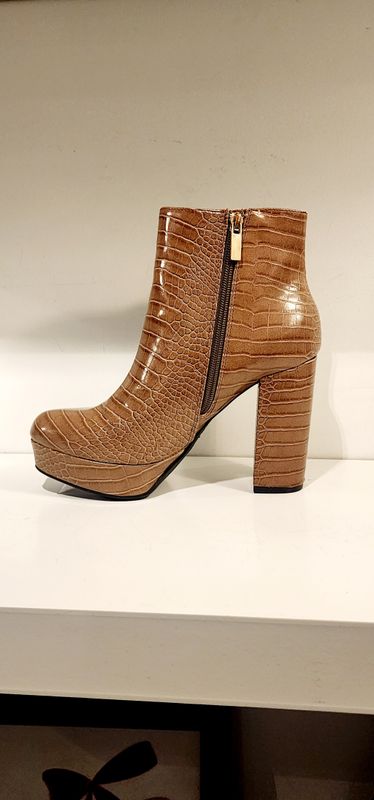 BAMBOO SORBET-06 TAUPE CROC