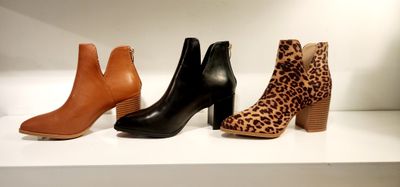 LILIANA LAWSON BACK ZIPPER BOOTIE