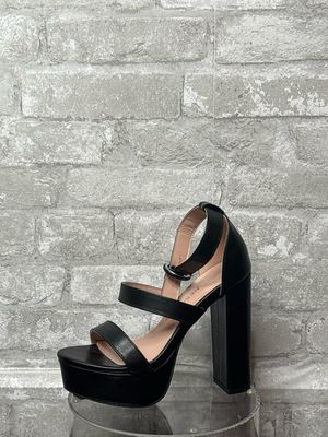 BERNESS KELLY BLK PLATFORMS