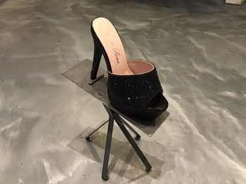 BELLA LUNA SABLEN PUMP