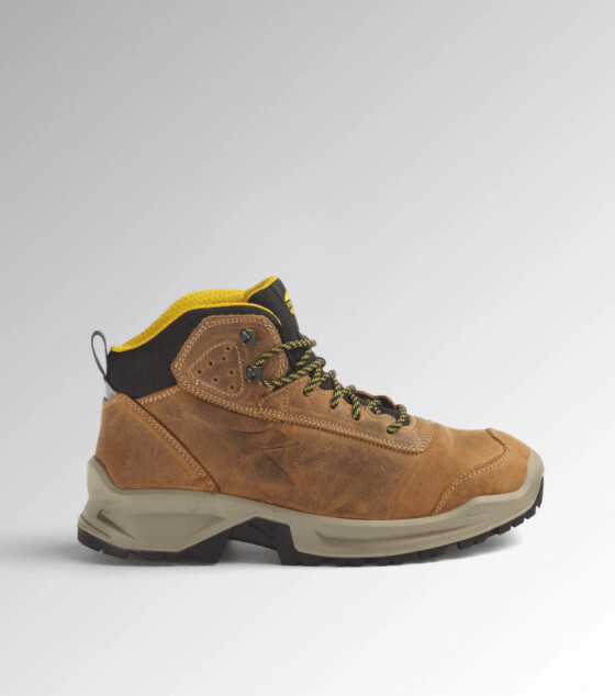COUNTRY MID S3 SRC