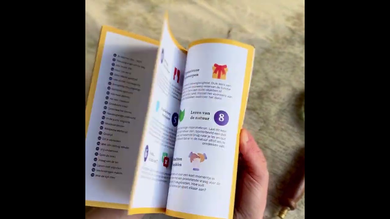Onderwijs boek: 101 ideeën voor Nieuwsgierige Momentjes tijdens je les (gedrukt)