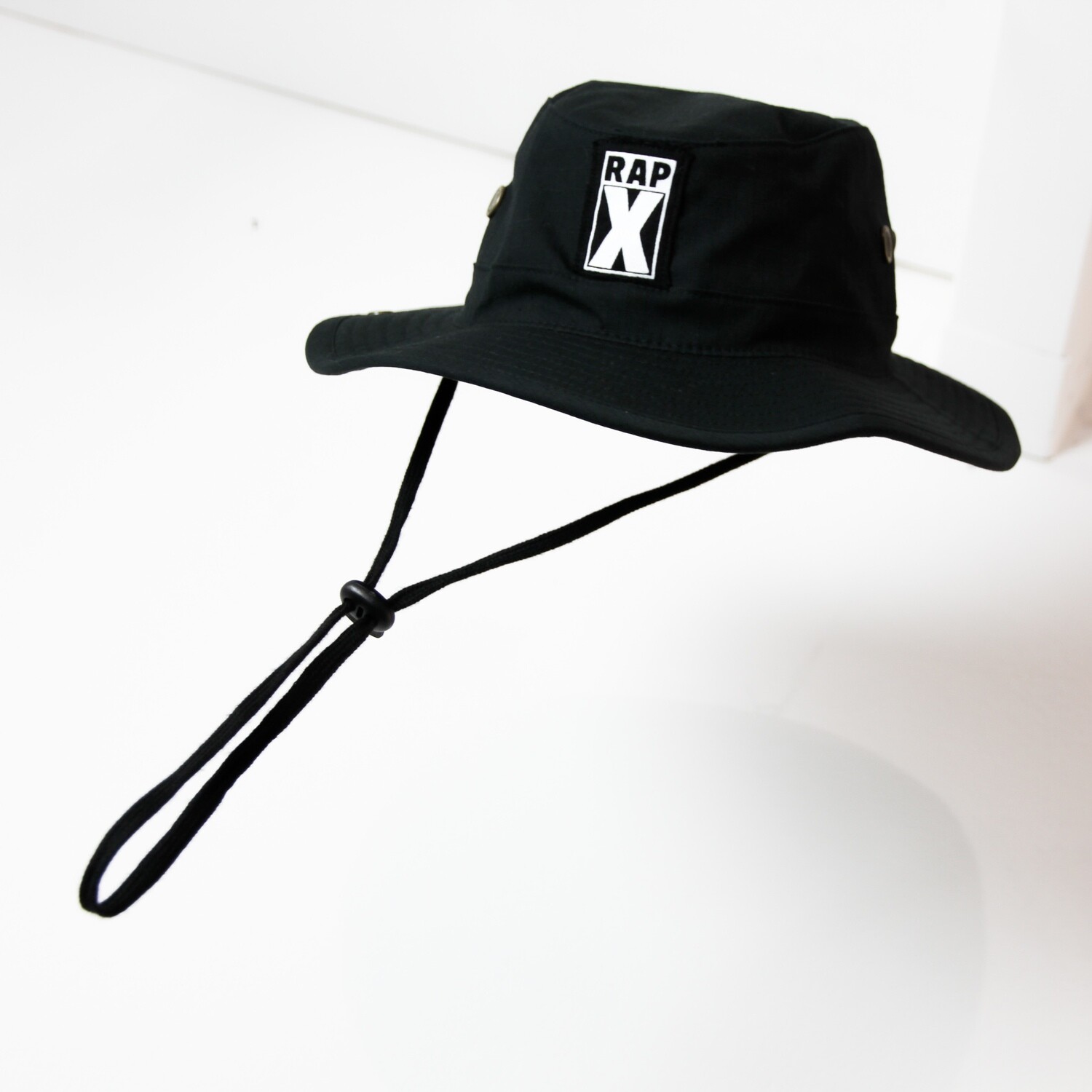 RAPX ALL WEATHER HAT black/white
