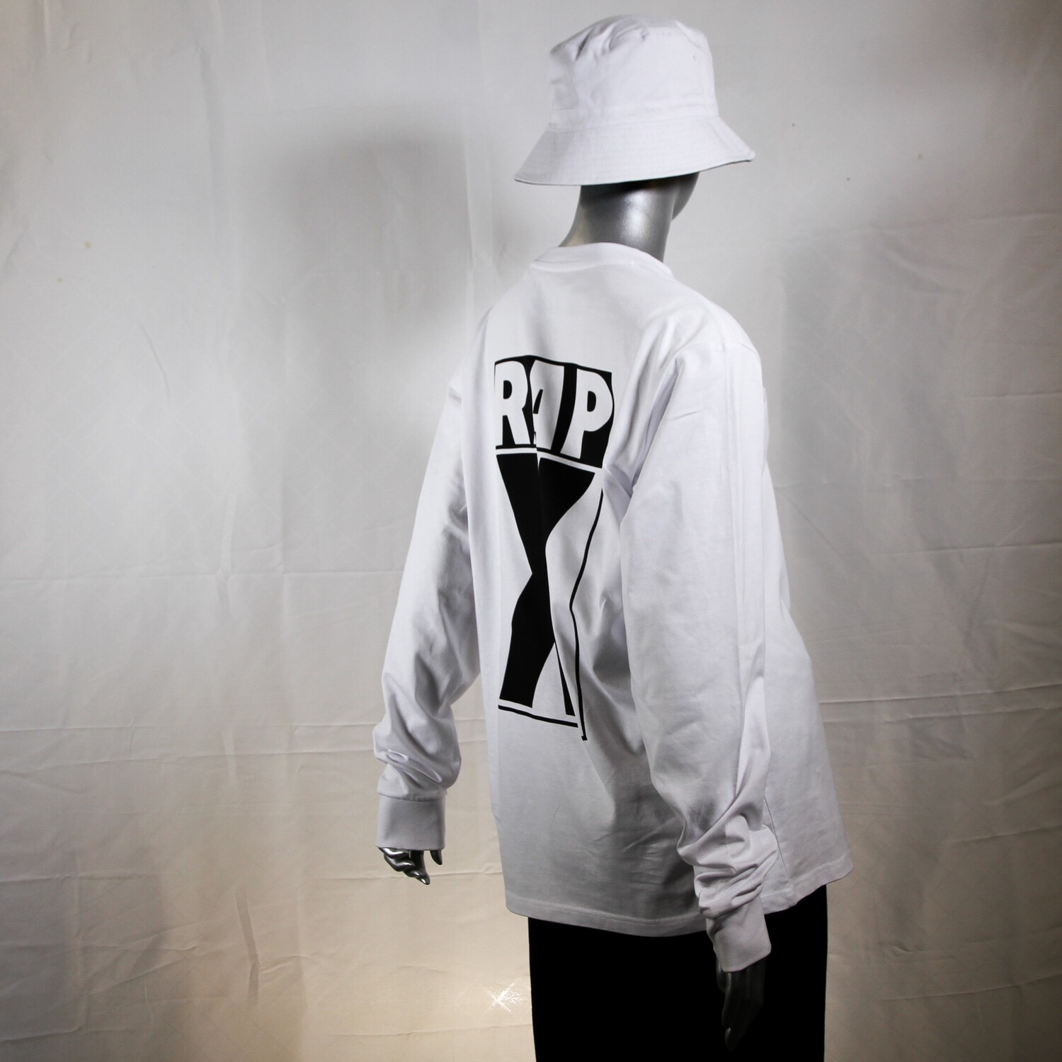 RAPX backside LOGO LONGSLEEVE T white / black