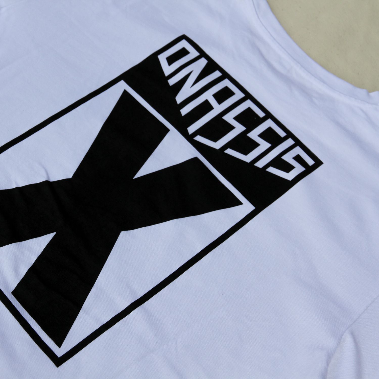ONASSIS X T-SHIRT white/black - 240GSM