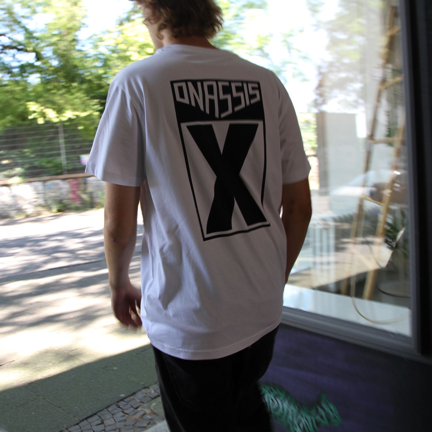 ONASSIS X T-SHIRT white/black - 200GSM