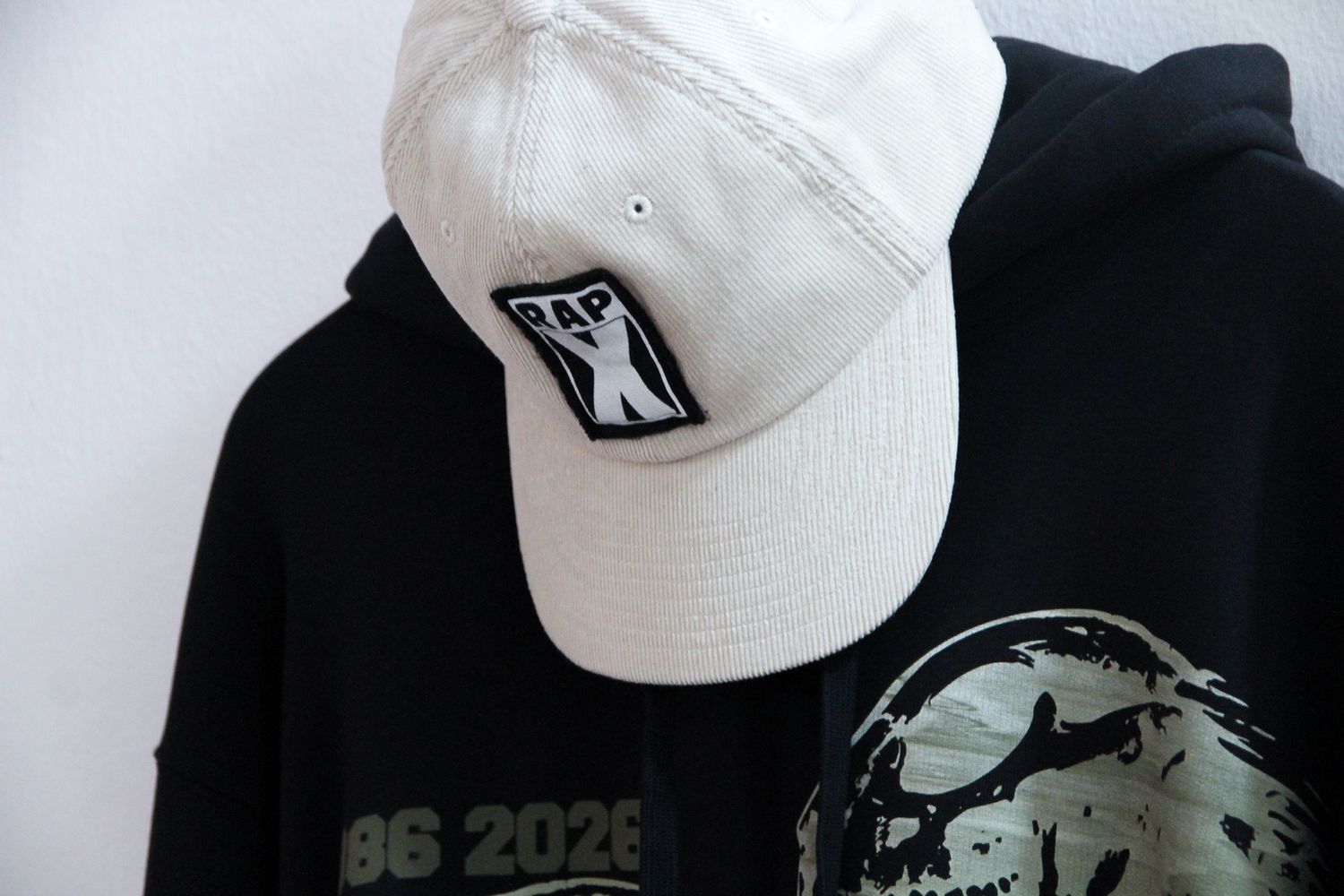 RAPX cord CAP cream/black/white