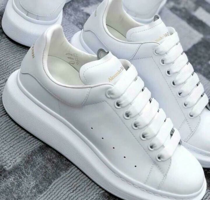 White Sneakers High Quality Chaussure Sneakers Genuine Leather Running Shoes Trainers Donna Scrub