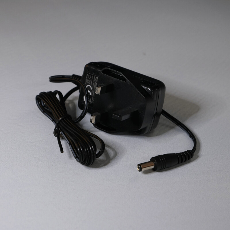 UK power adaptor