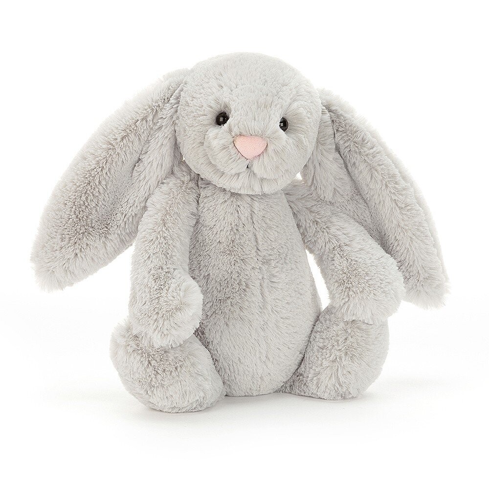 Jellycat Bashful Silver Bunny 31cm, leicht schräge Ansicht, sitzend mit weichem Fell