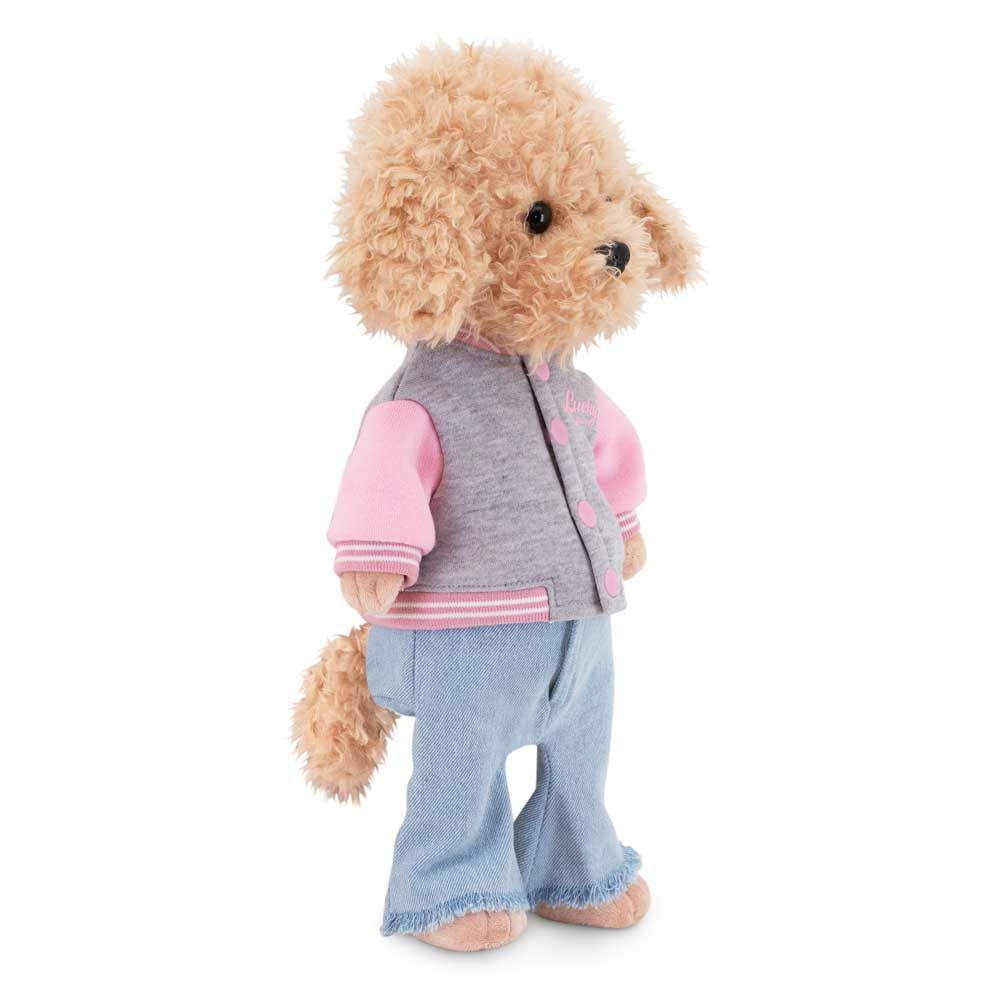 Lucky Fendi von Orange Toys als Pudel-Stoffpuppe im Urban Chic Look mit Jeanshose und rosa Baseballjacke, frontal