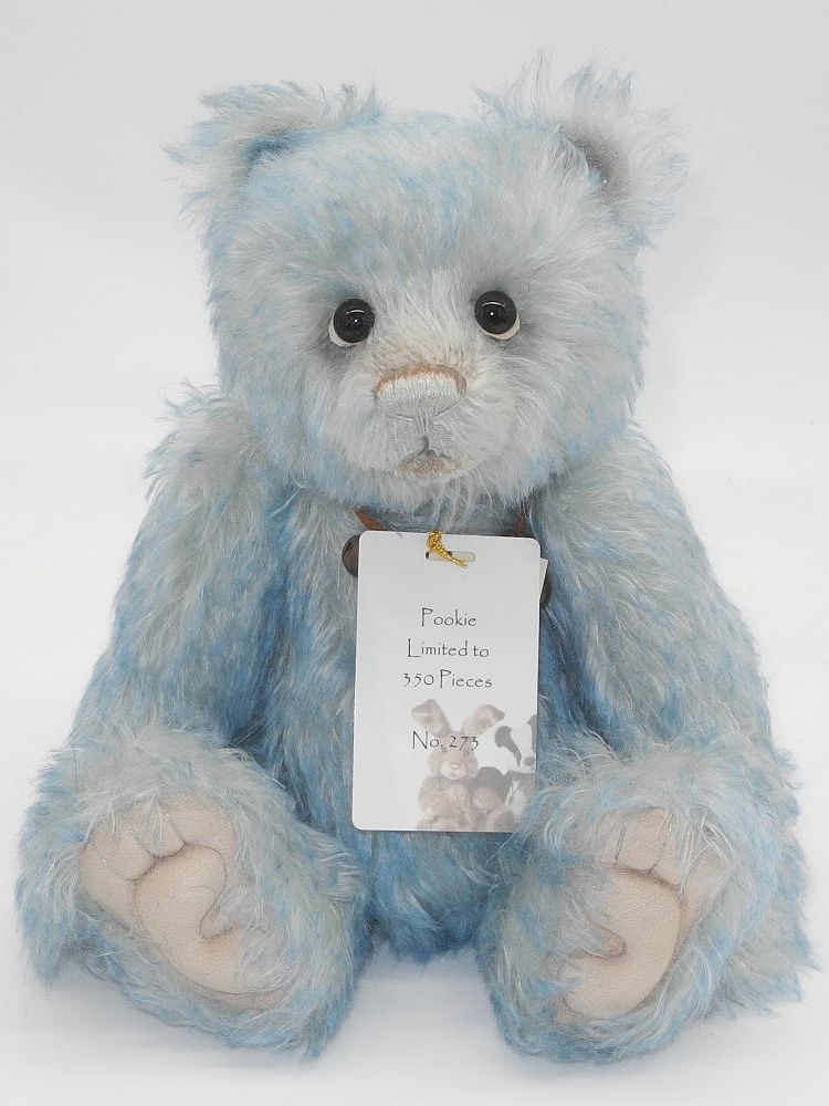 CHARLIE BEARS Pookie