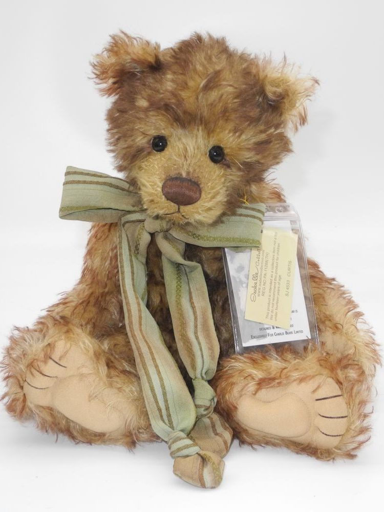 CHARLIE BEARS Curtis