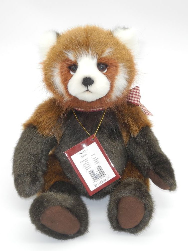 CHARLIE BEARS Truckle