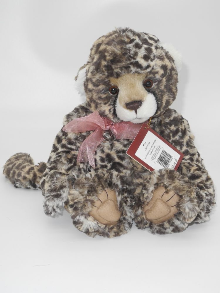 CHARLIE BEARS Kiri (1)