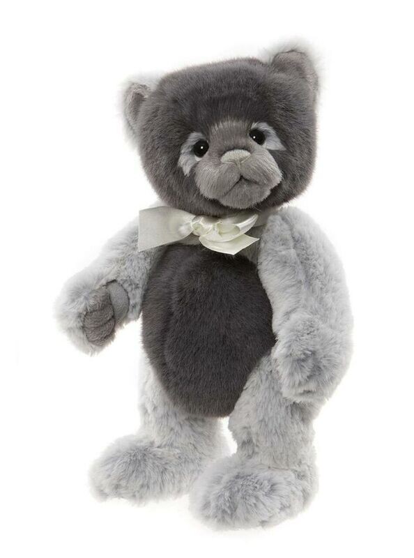 CHARLIE BEARS Miss Hap CHARLIE BEARS Miss Hap