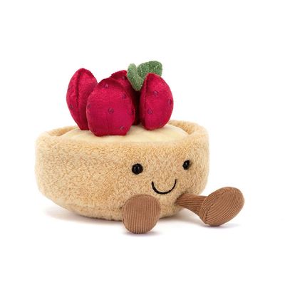 Jellycat Amuseables Fleurette Tarte aux Fraises, Plüschtörtchen mit Erdbeeren & freundlichem Gesicht, diagonale Ansicht