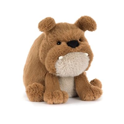 Hund Derreck Dog - Dogs & Puppies Jellycat Derreck Dog brauner Plüschhund sitzend mit mürrischem Gesichtsausdruck hellem Bauch und kleinen Zähnen