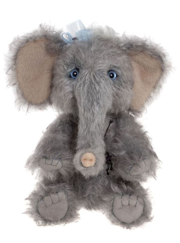 Charlie Bears Elefantenmädchen Isabelle Collection exklusiver Mohair Elefant silbergraues Fell große Ohren Halskette