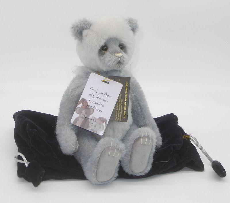 CHARLIE BEARS Last Bear of Christmas