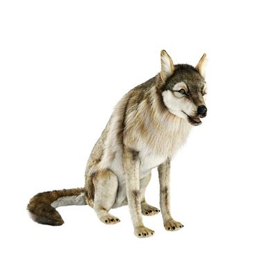 Hansa Creation Studiotier großer Wolf sitzend 80 cm hoch aus dichtem grau braunem Plüsch mit aufmerksamen Ohren 